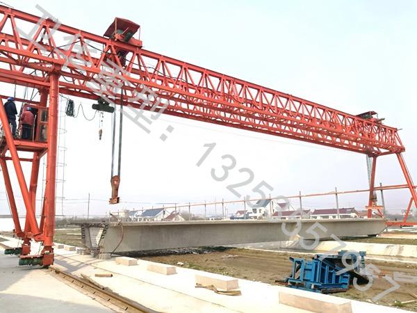 江西抚州龙门吊的跨度是指什么